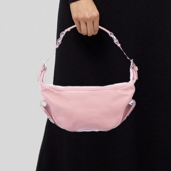 Marc Jacobs Handbags - Marc Jacobs leather handbag